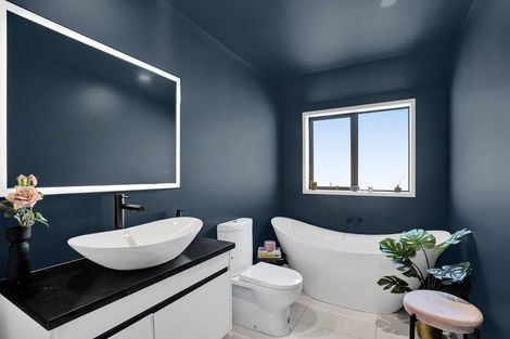 Photo of property in 25b Coby Sydney Drive, Bell Block, New Plymouth, 4312