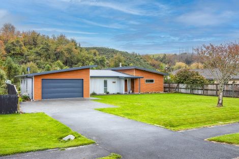 Photo of property in 15 Railway Terrace, Glentunnel, Coalgate, 7673