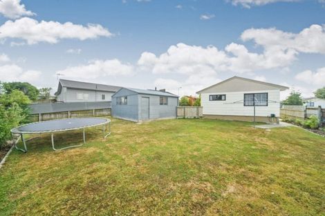 Photo of property in 99 Hillcrest Drive, Kelvin Grove, Palmerston North, 4414