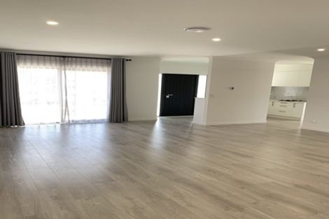 Photo of property in 4 Bunlin Road, Flat Bush, Auckland, 2019