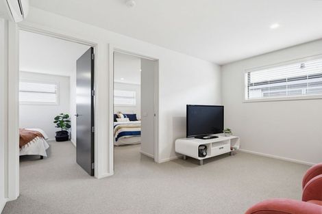 Photo of property in 572 Grenada Street, Papamoa Beach, Papamoa, 3118