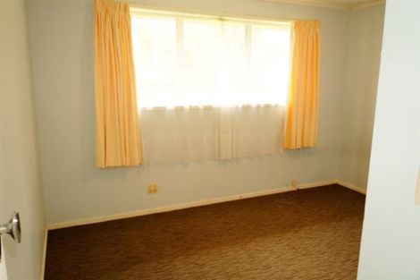 Photo of property in 61 Harrington Road, Henderson, Auckland, 0610