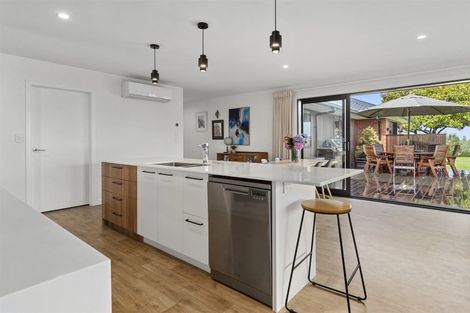 Photo of property in 110r Waikite Road, Welcome Bay, Tauranga, 3175