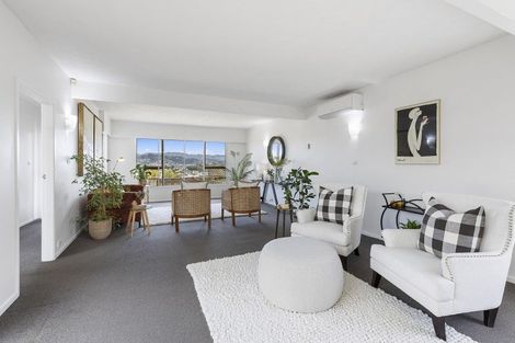 Photo of property in 17 Madison Place, Miramar, Wellington, 6022