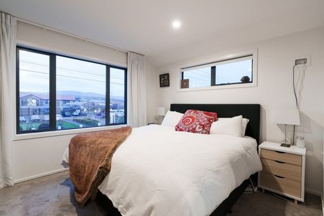 Photo of property in 1a Kings Avenue, South Dunedin, Dunedin, 9012