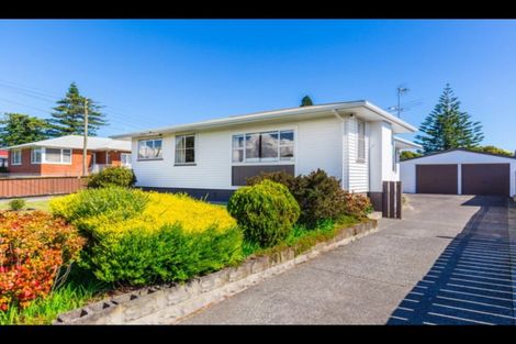 Photo of property in 19 Jordan Road, Mangere, Auckland, 2022