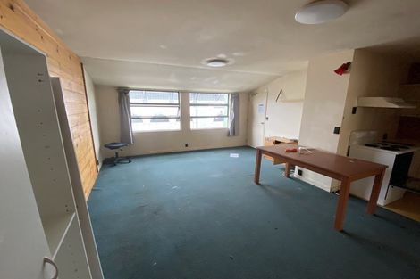 Photo of property in Te Awhina Apartments, 23/22u Sussex Street, Mount Cook, Wellington, 6021