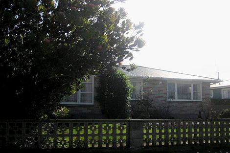 Photo of property in 39 Sutherland Crescent, Westbrook, Palmerston North, 4412