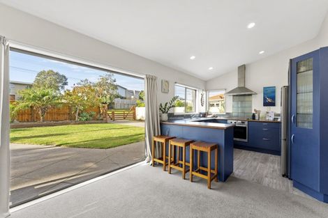 Photo of property in 40 Harbour Road, Ohope, 3121