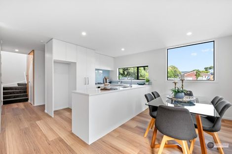 Photo of property in 1/51 Kings Crescent, Hutt Central, Lower Hutt, 5010