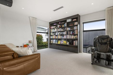 Photo of property in 61a Castor Bay Road, Castor Bay, Auckland, 0620