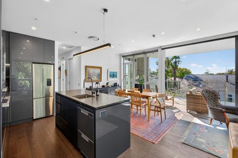 Photo of property in 102/1 Harley Street, Nelson, 7010