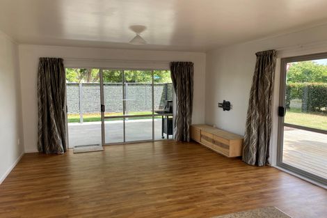 Photo of property in 35 Robinson Street, Cambridge, 3434