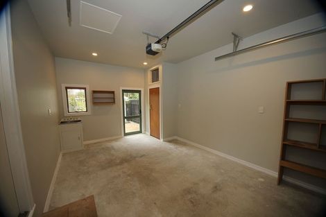 Photo of property in 16 Cranwell Place, Hillcrest, Hamilton, 3216