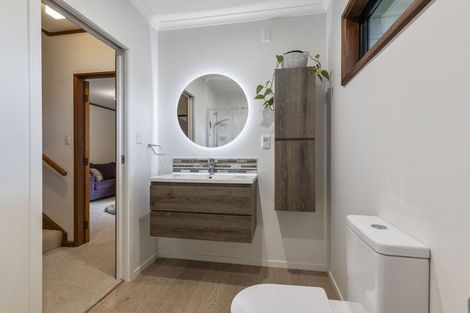 Photo of property in 23 Montana Place, Merrilands, New Plymouth, 4312