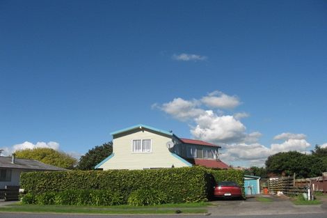 Photo of property in 1/24 Casuarina Road, Half Moon Bay, Auckland, 2012