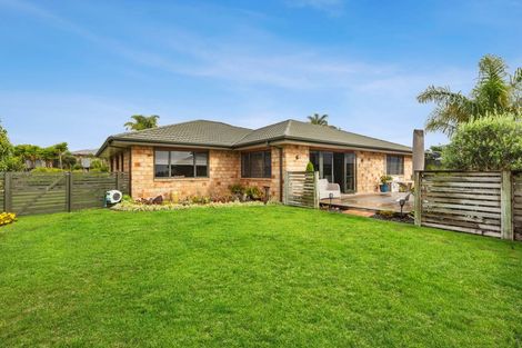 Photo of property in 69b Karamea Street, Whalers Gate, New Plymouth, 4310
