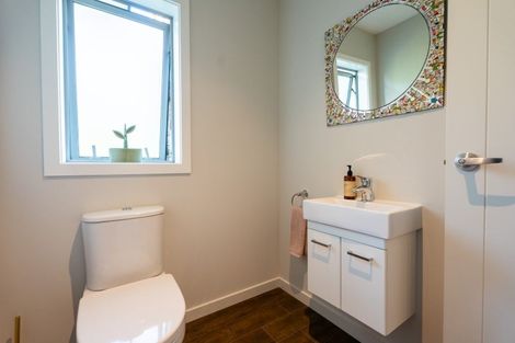 Photo of property in 8 Petrel Close, Paraparaumu Beach, Paraparaumu, 5032