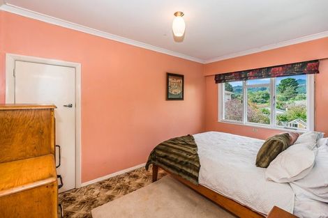 Photo of property in 88 Glen Road, Raumati South, Paraparaumu, 5032