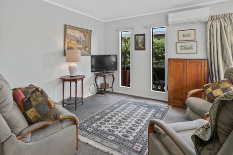 Photo of property in 16 Palm Avenue, Stoke, Nelson, 7011