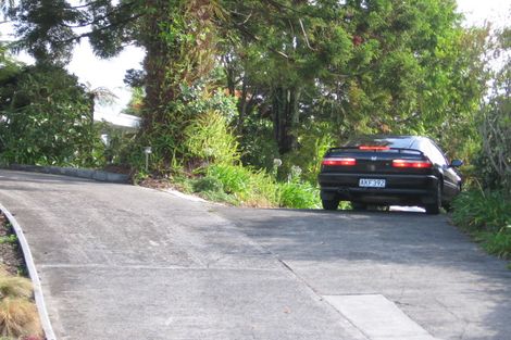 Photo of property in 2/17 Garmons Way, Castor Bay, Auckland, 0620