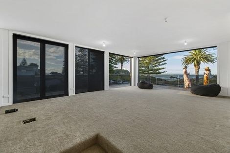 Photo of property in 30 Marine Parade, Mount Maunganui, 3116