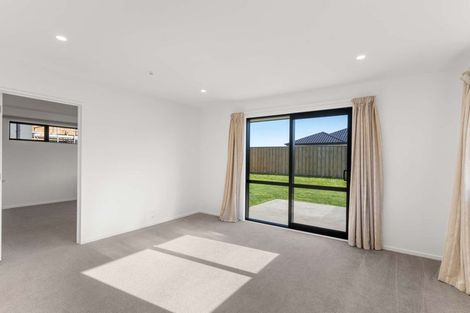 Photo of property in 35 Herridge Street, Woodend, 7691