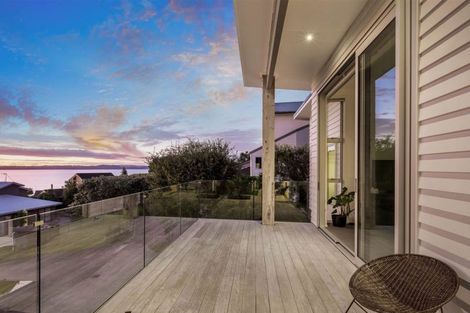 Photo of property in 9 Siesta Terrace, Gulf Harbour, Whangaparaoa, 0930