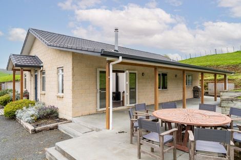 Photo of property in 28 Wrights Road, Raglan, 3295