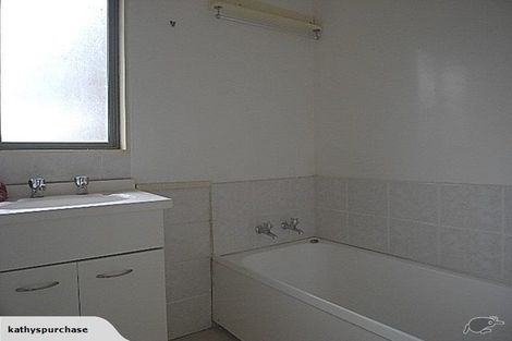 Photo of property in 100c Birkenhead Avenue, Birkenhead, Auckland, 0626