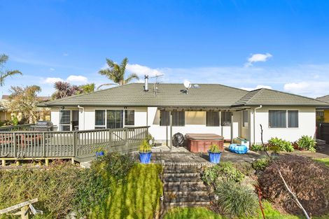 Photo of property in 35 Ridgeway Road, Pukekohe, 2120