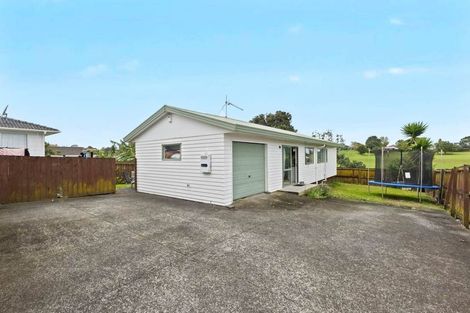 Photo of property in 7a Ngatira Place, Clendon Park, Auckland, 2103