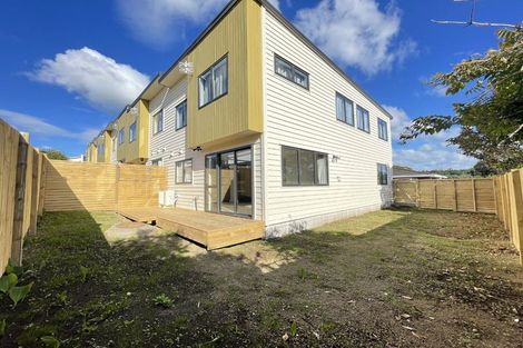 Photo of property in 13c Edinburgh Avenue, Rosehill, Papakura, 2113