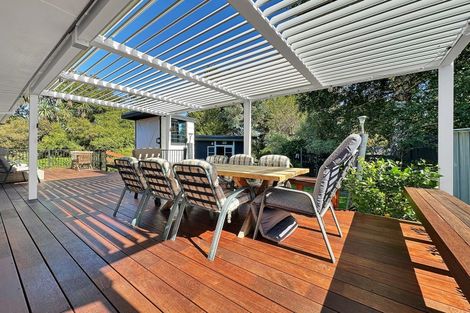 Photo of property in 11 Gibbs Place, Kinloch, Taupo, 3377