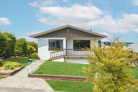 Photo of property in 57 Lansdowne Crescent, Glenview, Hamilton, 3206