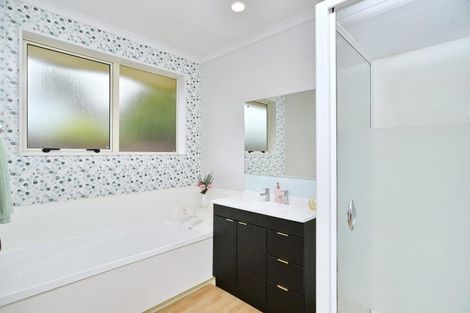 Photo of property in 43 Kensington Avenue, Rangiora, 7400