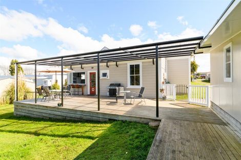 Photo of property in 8 Ngareta Street, Marton, 4710