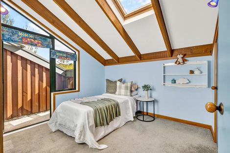 Photo of property in 14 Dillon Place, Hamilton East, Hamilton, 3216