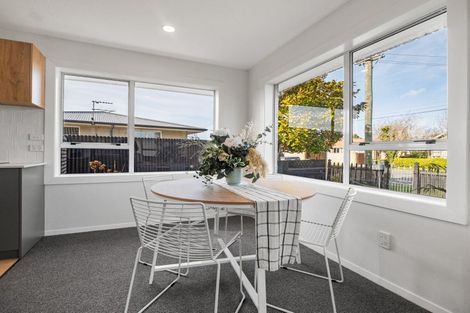 Photo of property in 67 Farquhars Road, Redwood, Christchurch, 8051