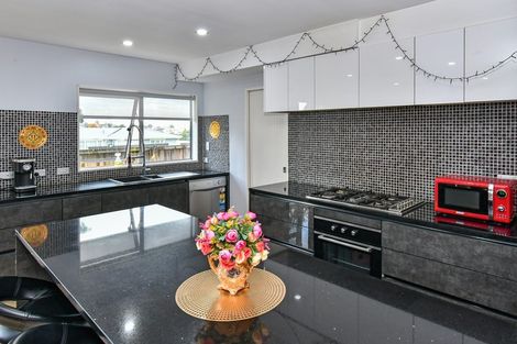 Photo of property in 46a Christmas Road, Manurewa, Auckland, 2102