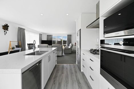 Photo of property in 2 Jobe Road, Chartwell, Hamilton, 3210