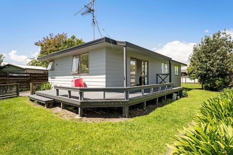 Photo of property in 4 Lagoon Place, Poike, Tauranga, 3112