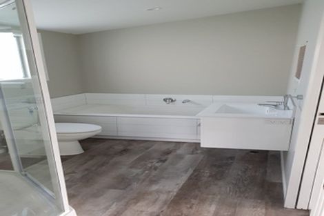 Photo of property in 20u6 Glanmire Road, Newlands, Wellington, 6037