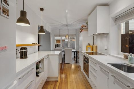 Photo of property in 69 Kervil Avenue, Te Atatu Peninsula, Auckland, 0610