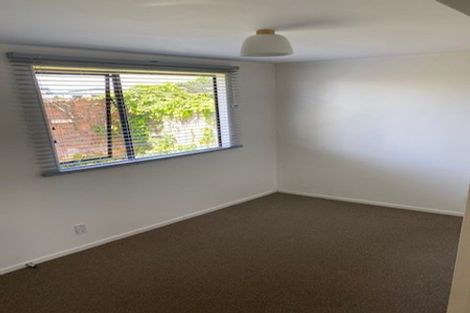 Photo of property in 98 Titirangi Road, New Lynn, Auckland, 0600