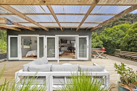 Photo of property in 2/14 Glenbush Place, Birkenhead, Auckland, 0626