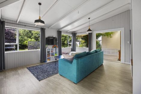 Photo of property in 187 South Road, Hawera, 4610