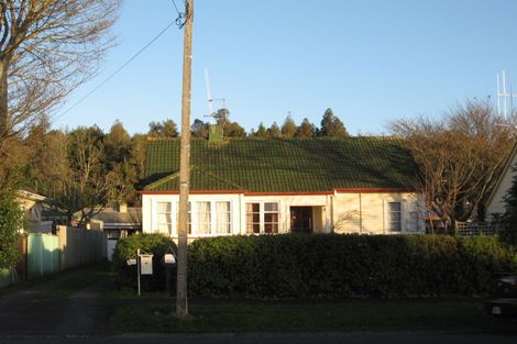 Photo of property in 50 Claude Street, Fairfield, Hamilton, 3214
