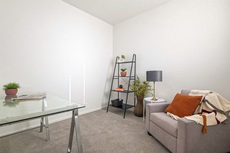 Photo of property in 6 Kittiwake Drive, Schnapper Rock, Auckland, 0632