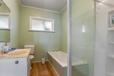 Photo of property in 52 Polstead Road, Stoke, Nelson, 7011